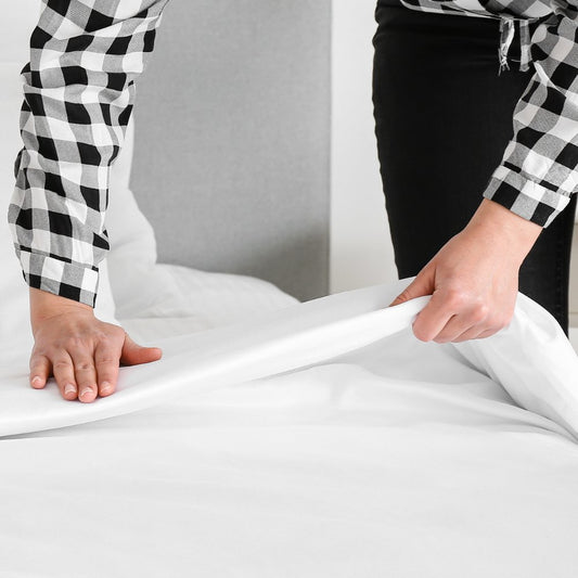 5 Reasons Why....make your bed everyday - Down & Cotton