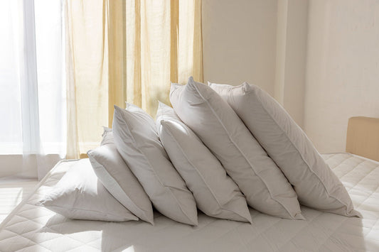 Die Zudecke Hungarian Goose Feather and Down Firm Pillow - Down & Cotton